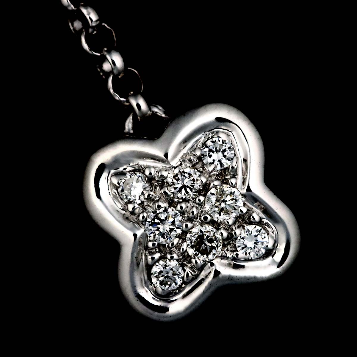 Diamond Charm Pendant Top 18K White Gold 750