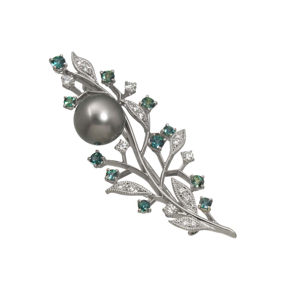 South Sea pearl Diamond Alexandrite Brooch 18K WG 750