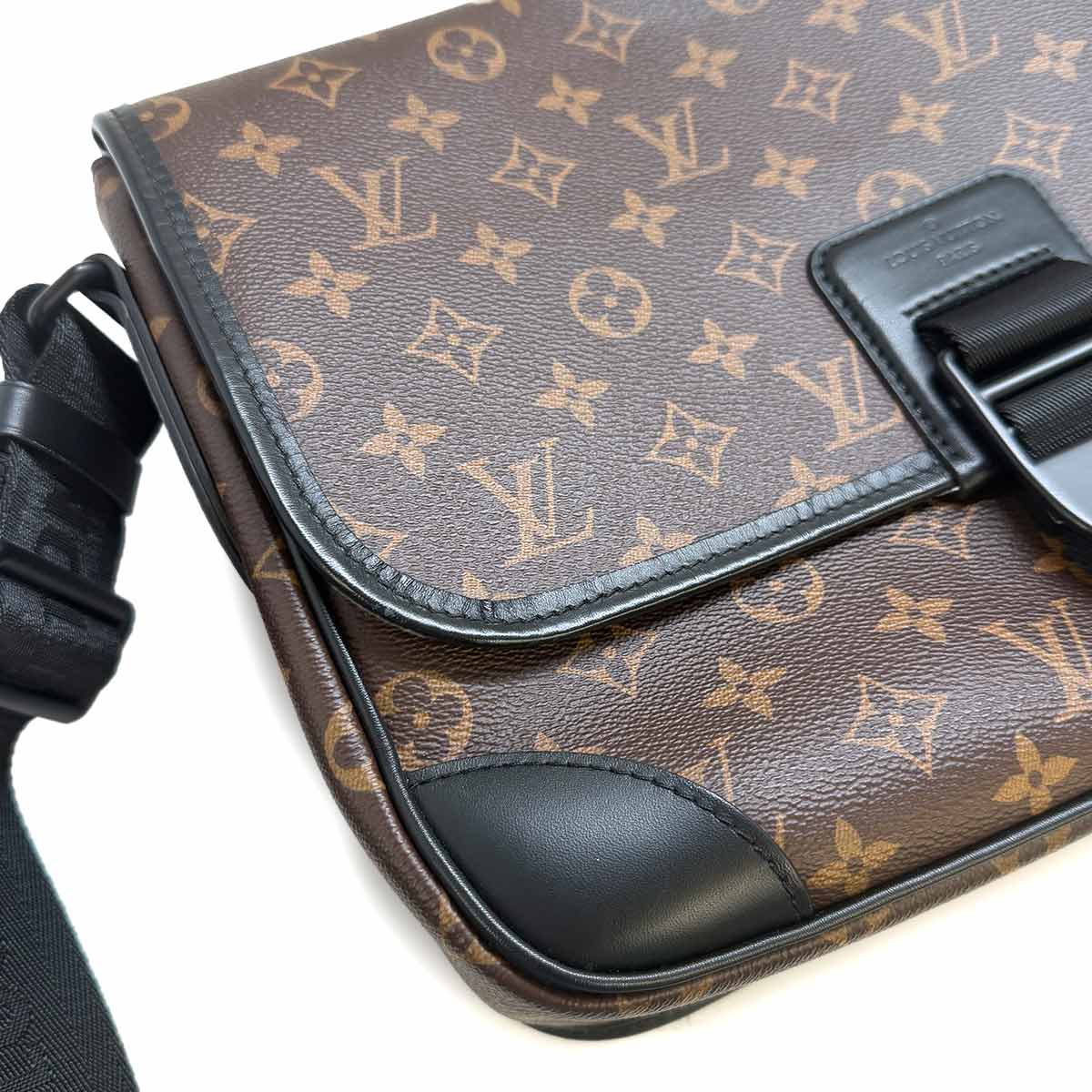 Monogram Macassar Archy Messenger Shoulder Bag M46328
