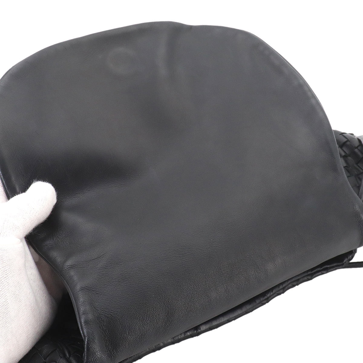 Intrecciato Shoulder Bag Leather Black Purse