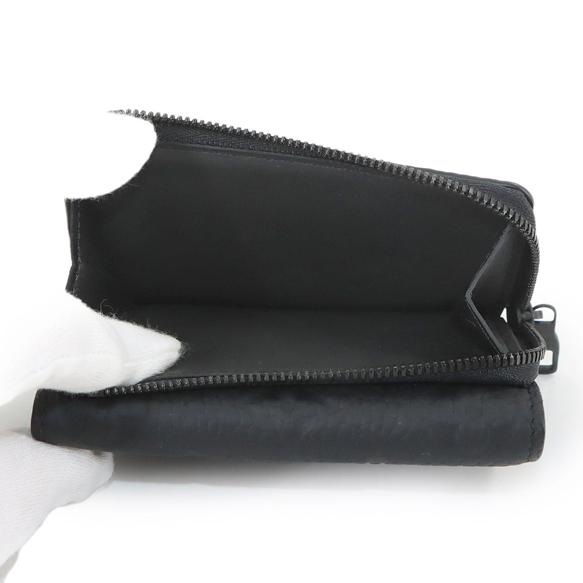 Monogram Taurillon Slender Pilot Wallet Leather M82556