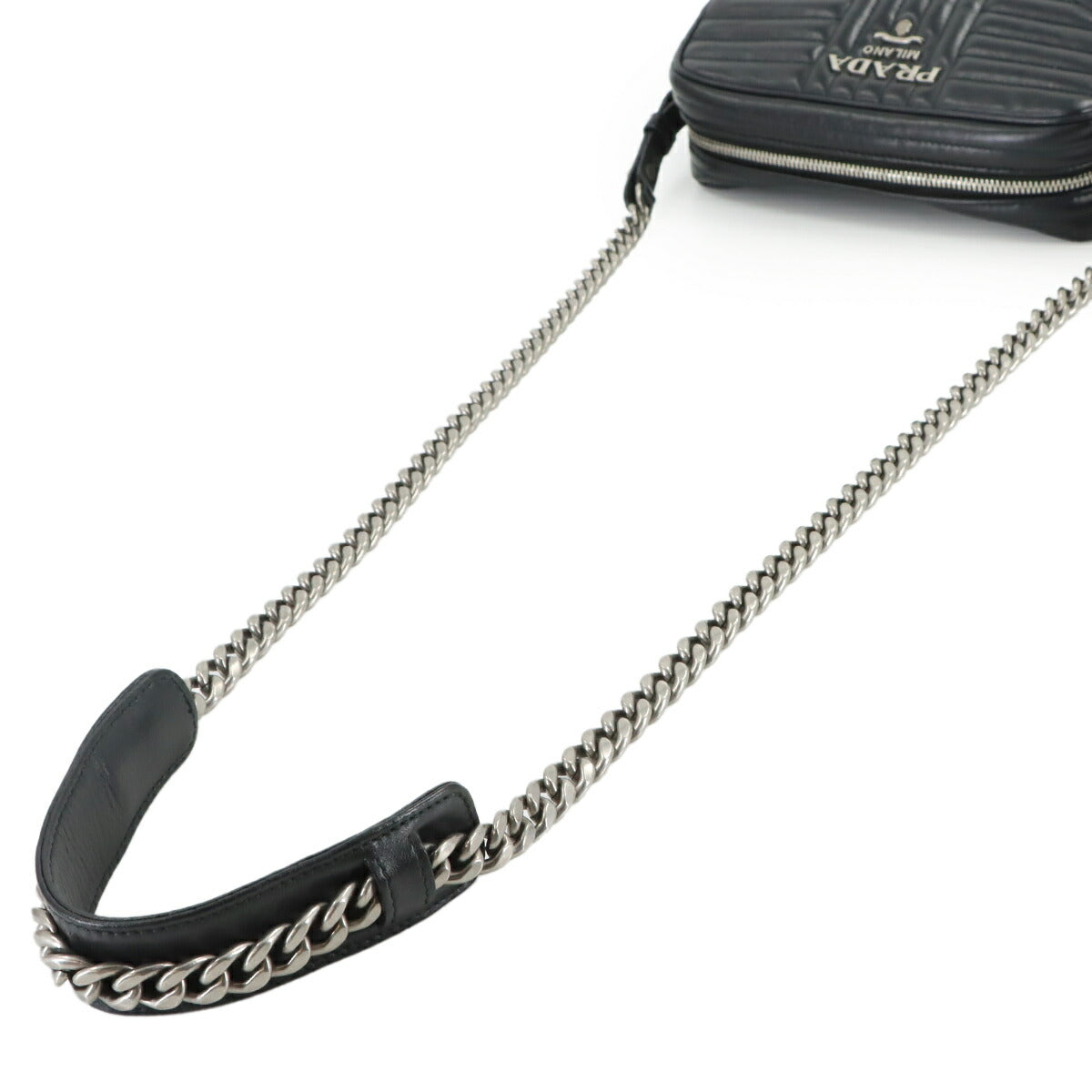 Diagramme Chain Shoulder Bag Leathear Nero Black 1BH083 Purse