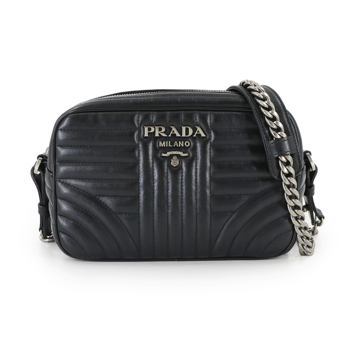 Diagramme Chain Shoulder Bag Leathear Nero Black 1BH083 Purse