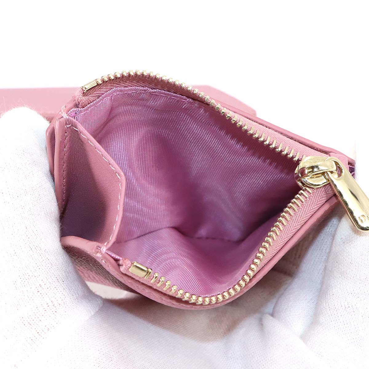 30 Montaigne Compact Wallet Leather Pink