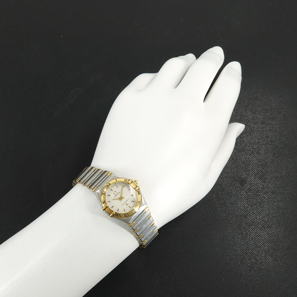 Constellation Mini 1362 30 750 YG Quartz Silver Dial