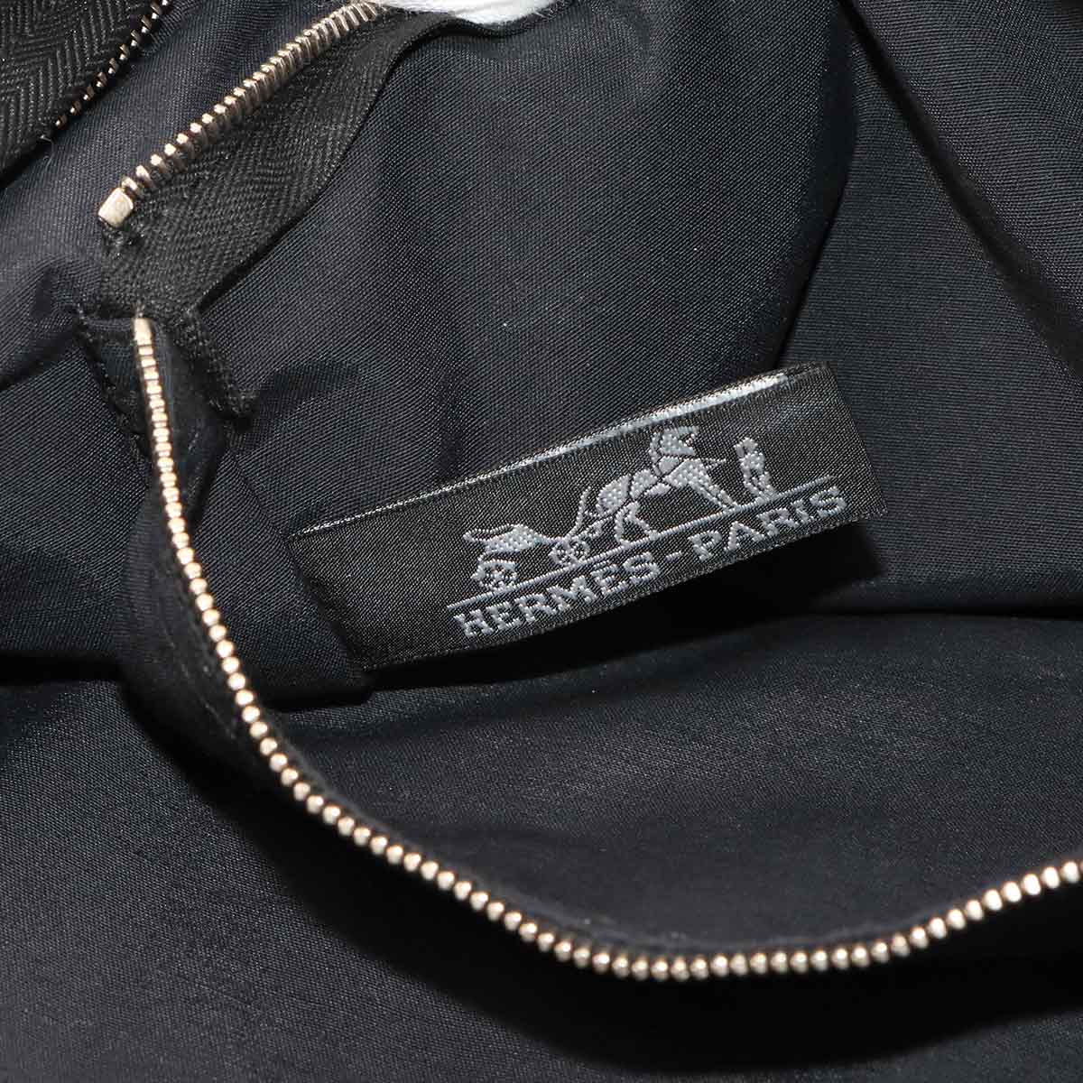 Acapulco Basas MM Shoulder Bag Toile Chevron Leather Black