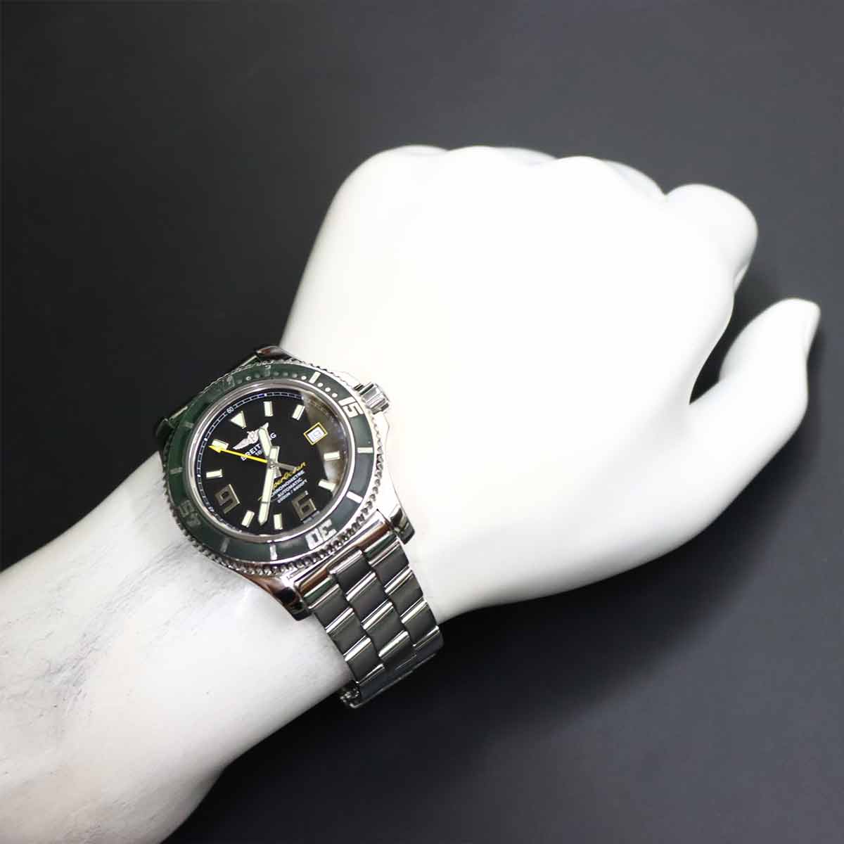 Super Ocen 44 A17391 Black Dial Automatic Mens Watch