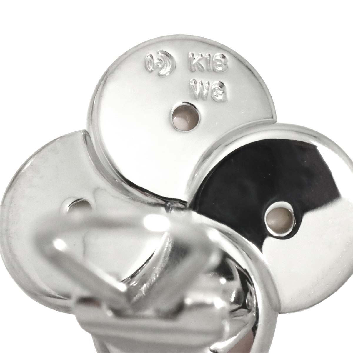 Akoya Pearl 6.1mm MOP Earrings Clip on 18K WG 750