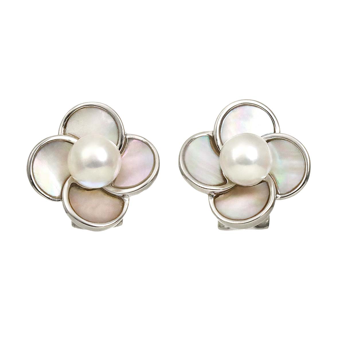 Akoya Pearl 6.1mm MOP Earrings Clip on 18K WG 750