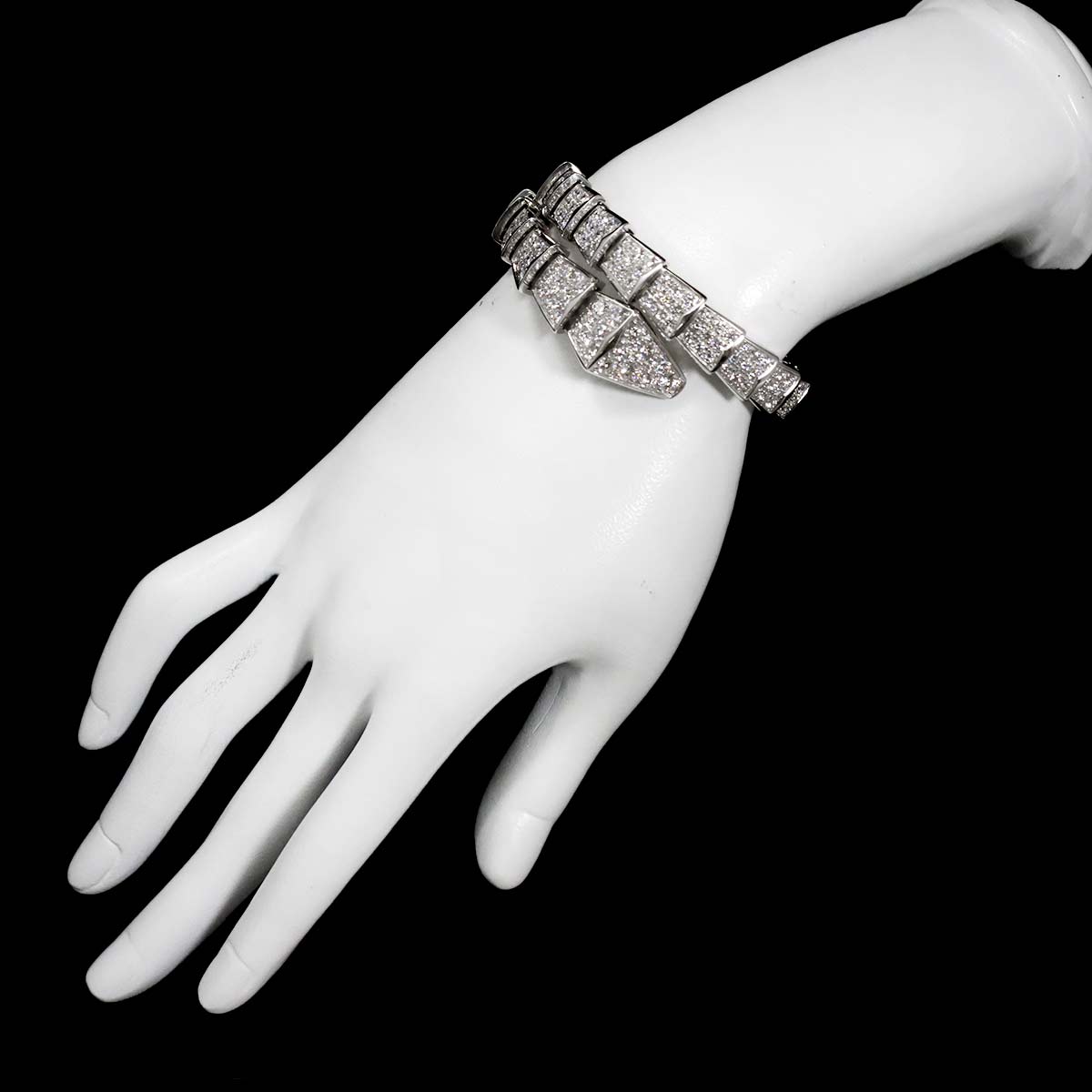 Serpenti Viper Diamond Bracelet 18K WG 750 size M