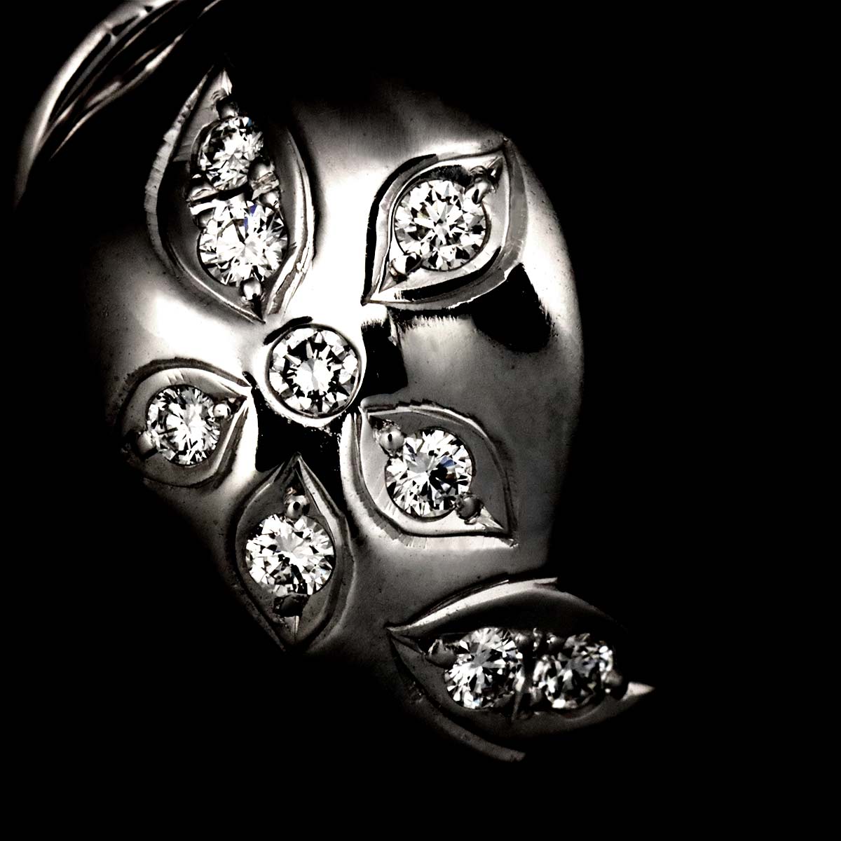 Diamond 0.11ct/0.11ct Onyx Earrings Clip on 18K White Gold 750