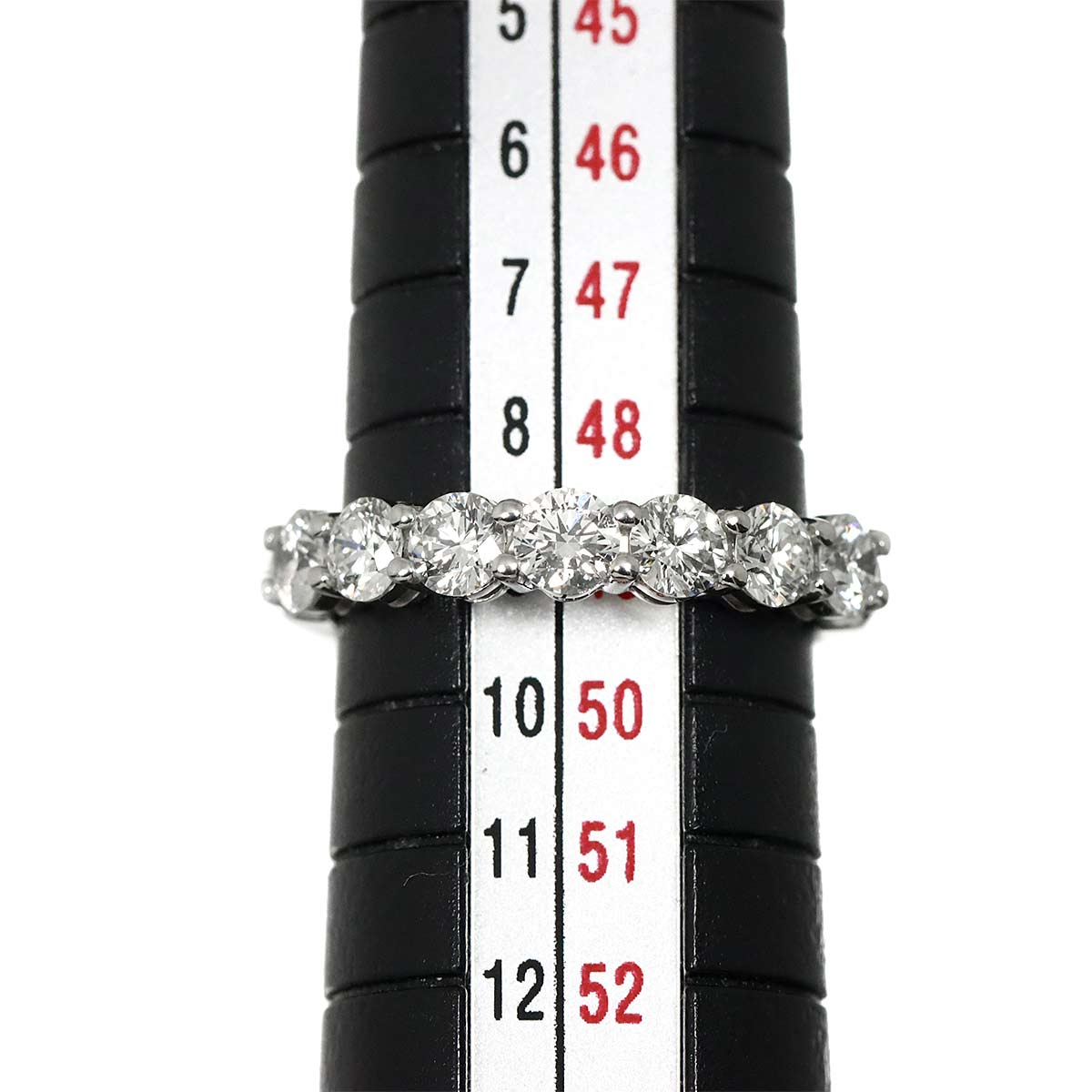 Half Diamond Ring Platinum size4.75-5(US)