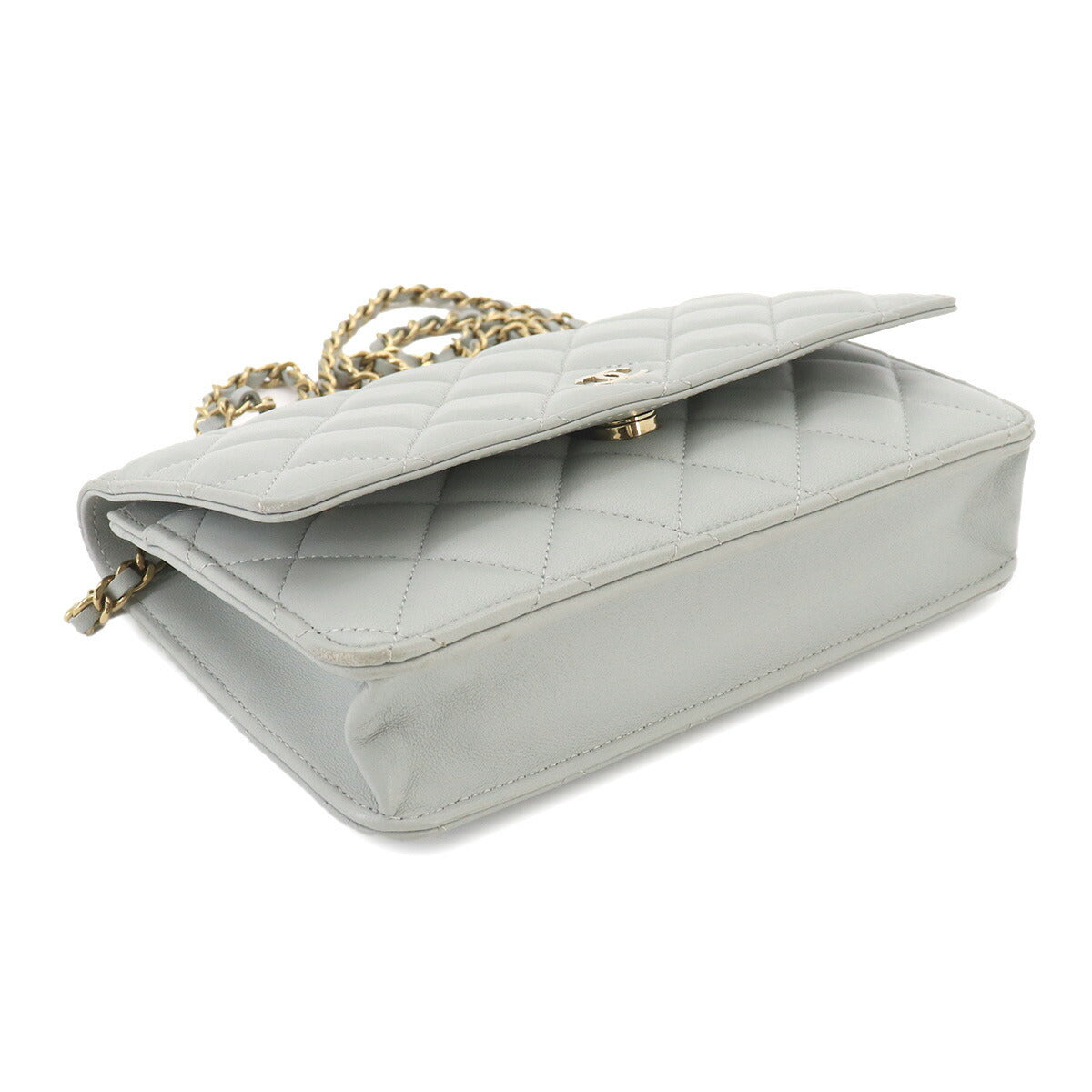 Matelasse Classic Chain Wallet Leather Light gray AP0250