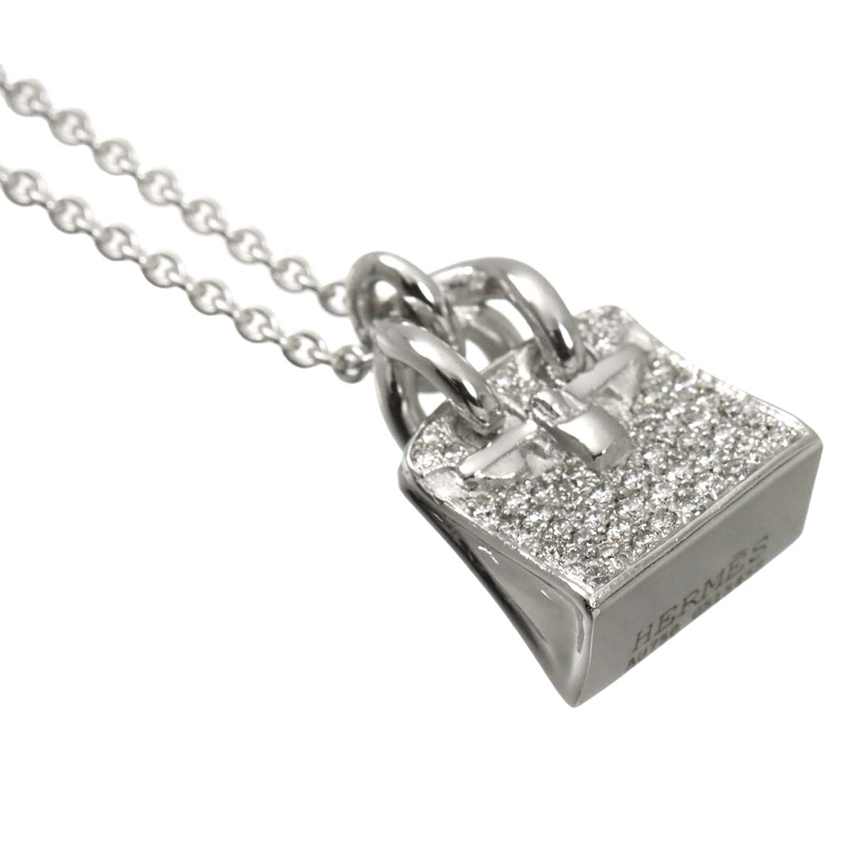 Amulet Diamond Necklace 18K White Gold 750