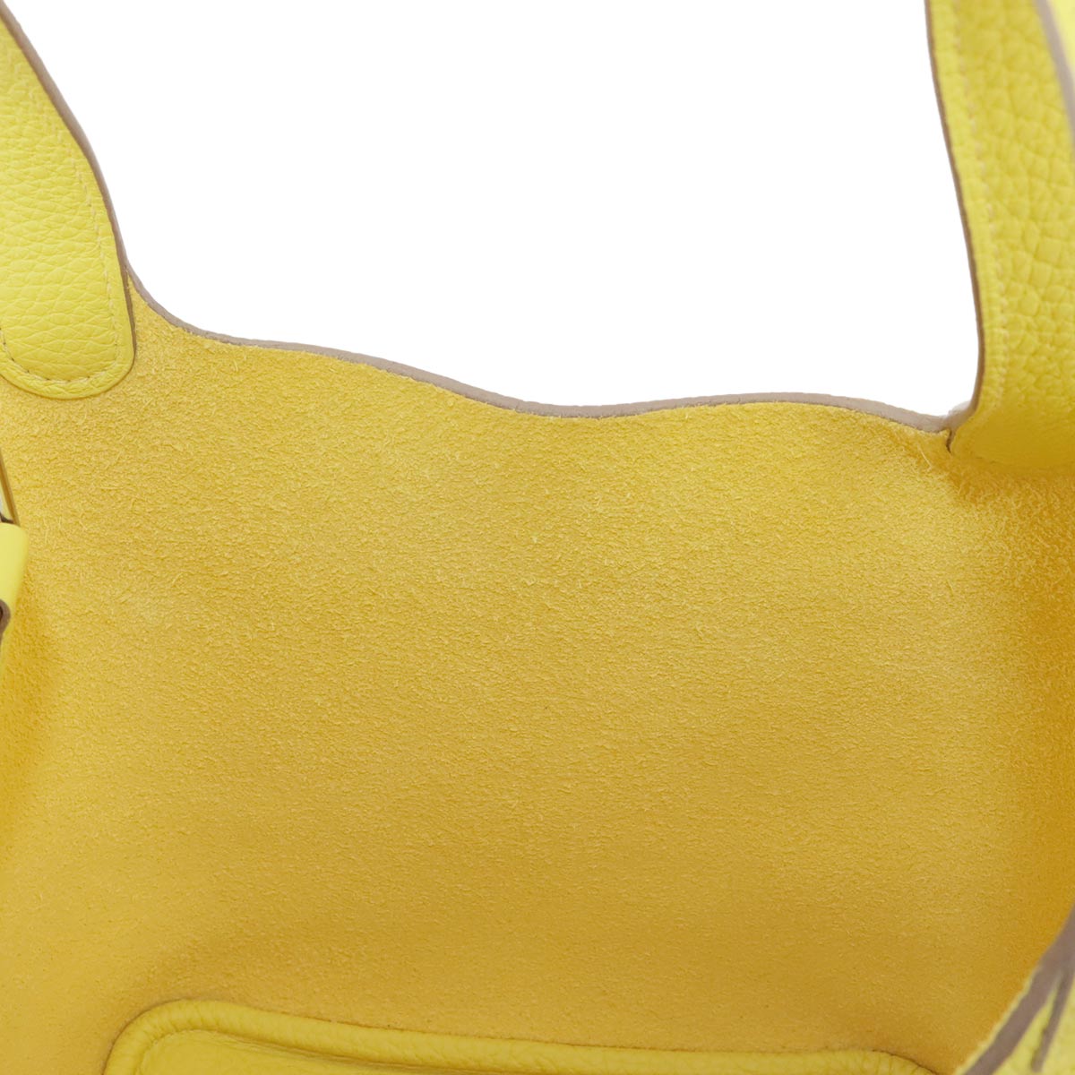Picotin Lock PM 18 Hand Bag Taurillon Clemence Lime
