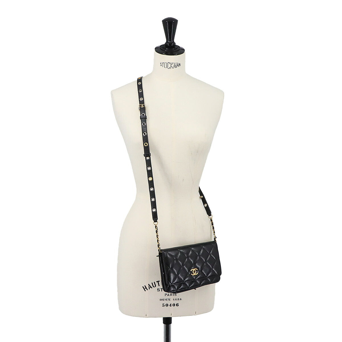 Matelasse Chain Wallet Leather Black AP2548 Purse
