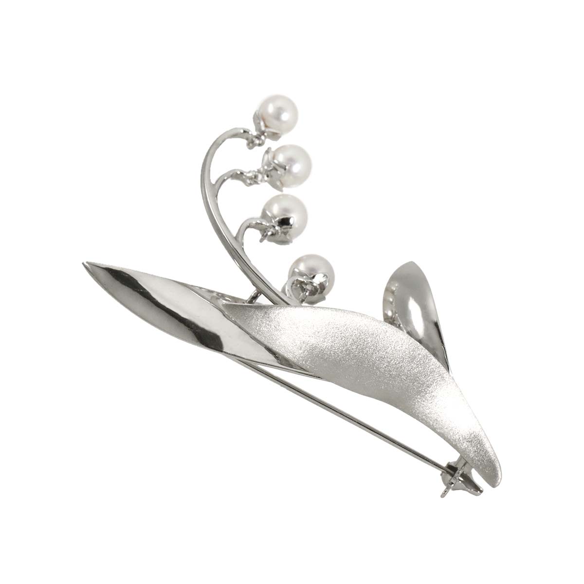 Akoya Pearl 5.7-4.7mm Brooch 14K WG 585