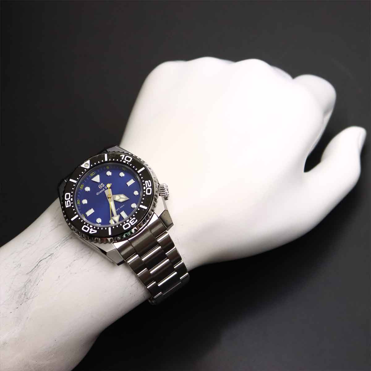 SBGX337 9F61 0AL0 Quartz Blue Dial Mens Watch