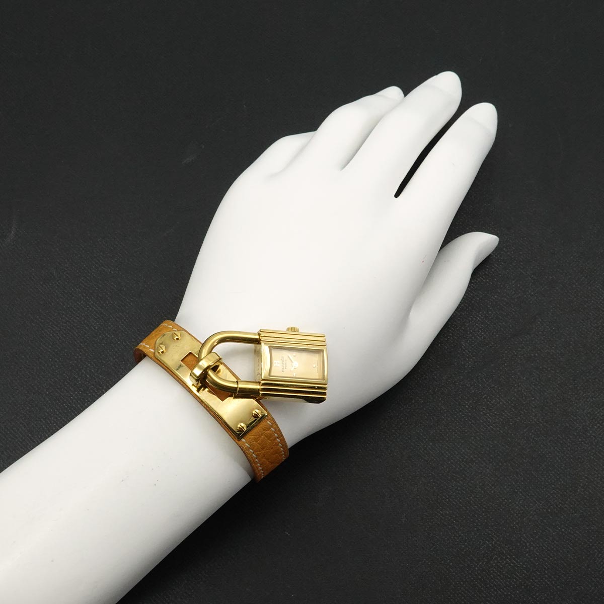Kelly Watches Quartz Gold Dial Vintage Cadena Ladies Watch