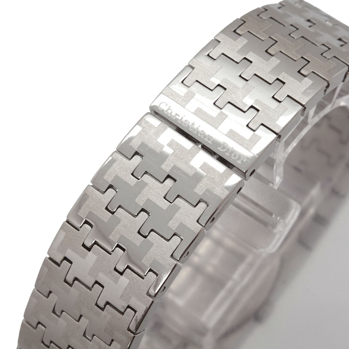 Miss Dior D70 100 Black Dial Quartz Ladies Watch