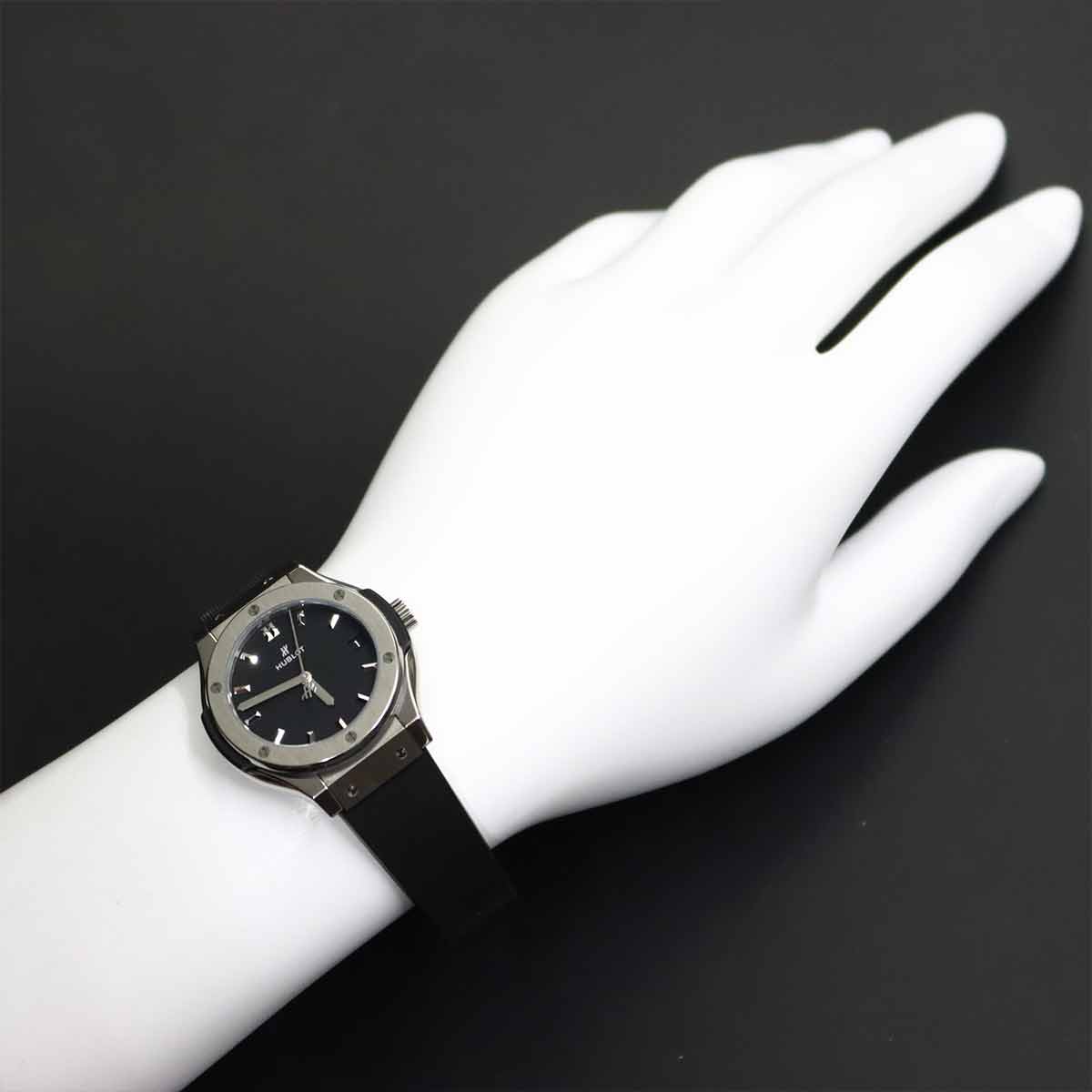 Classique Fusion 581.NX.1171.RX Quartz Black Dial Ladies Watch