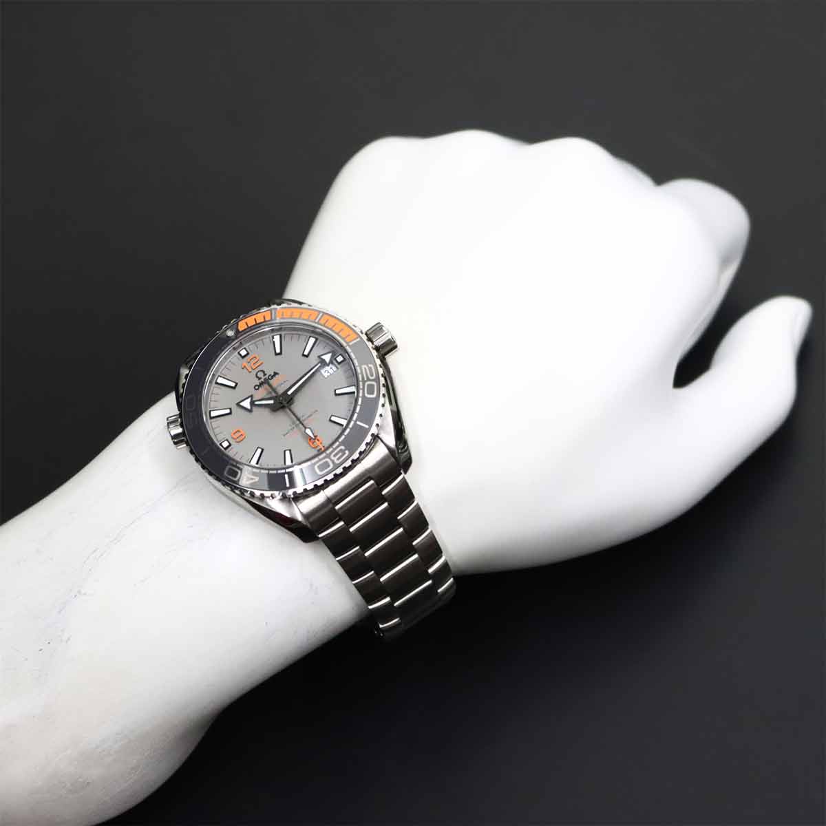 Seamaster Planet Ocean 600M 215 90 44 21 99 001 Gray Dial
