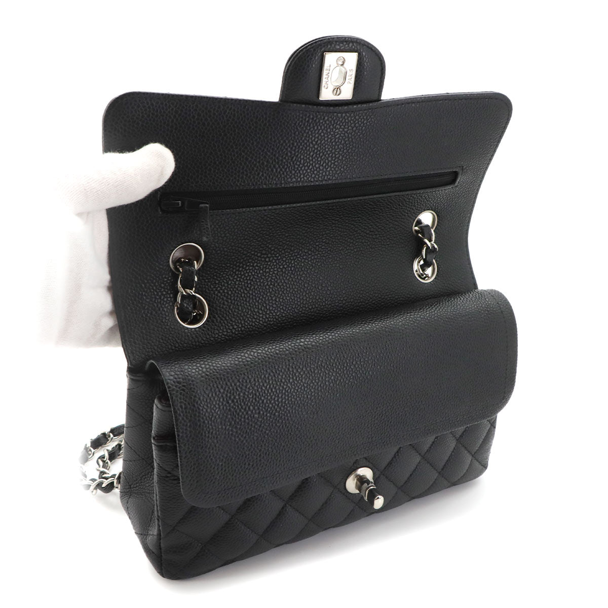 Matelasse 23 Chain Shoulder Bag Leather Black A01113