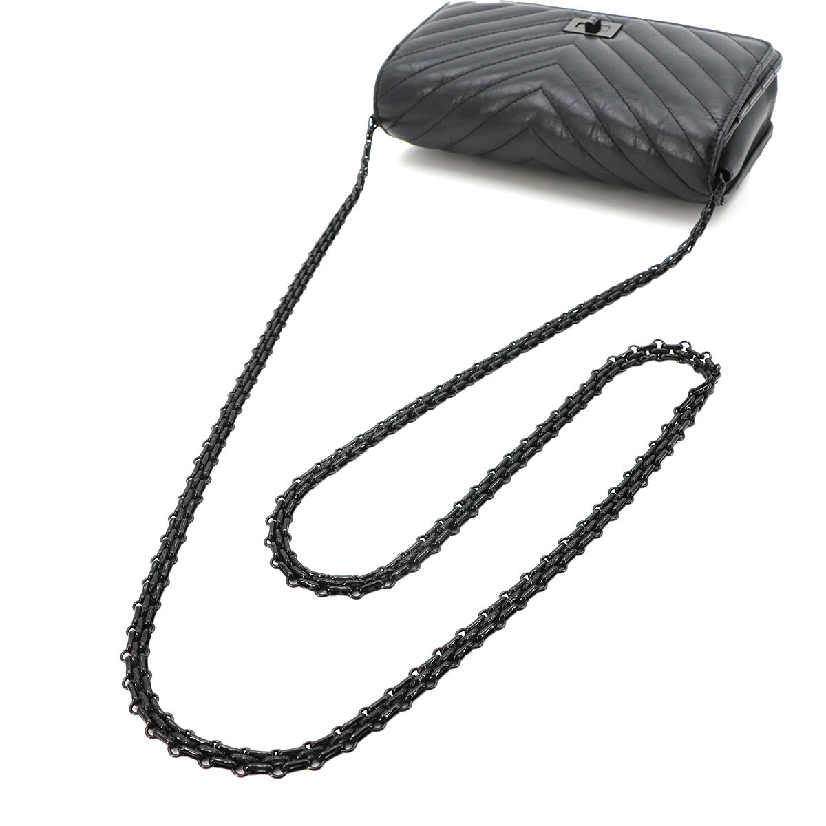 2.55 Chain Long Wallet Leather Black A70328 Chevron