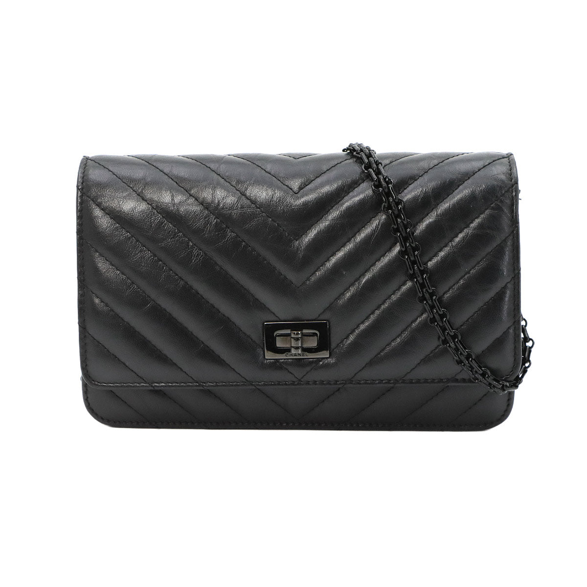 2.55 Chain Long Wallet Leather Black A70328 Chevron