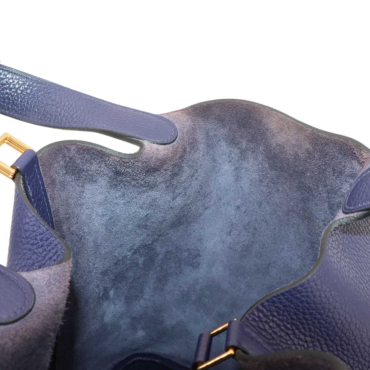 Picotin Lock MM Hand Bag Taurillon Clemence Blue encre D