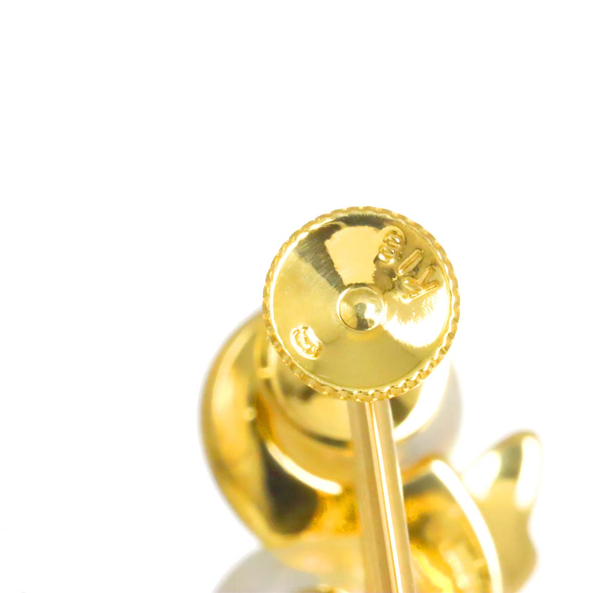Akoya Pearl 6.1mm Earrings Clip on 18K Yellow Gold 750