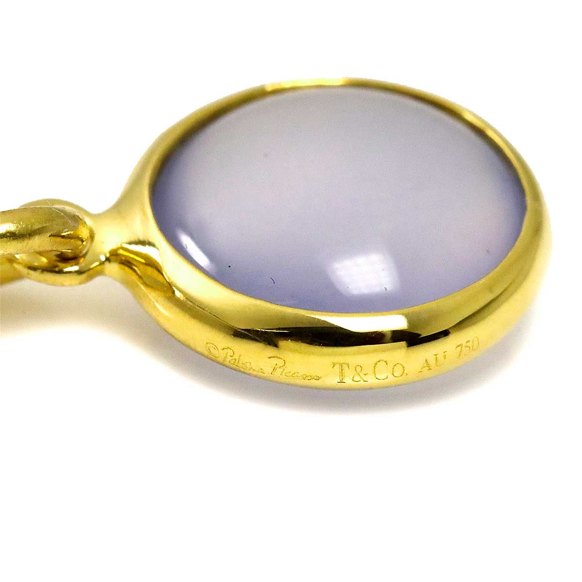 Chalcedony Pendant Top 18K Yellow Gold 750