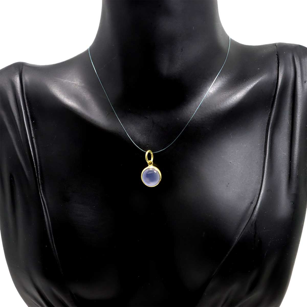 Chalcedony Pendant Top 18K Yellow Gold 750