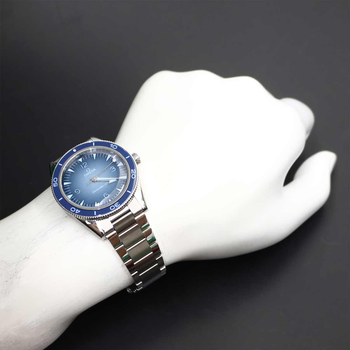 Seamaster 300 Master Chronometer 234 30 41 21 03 002 Blue