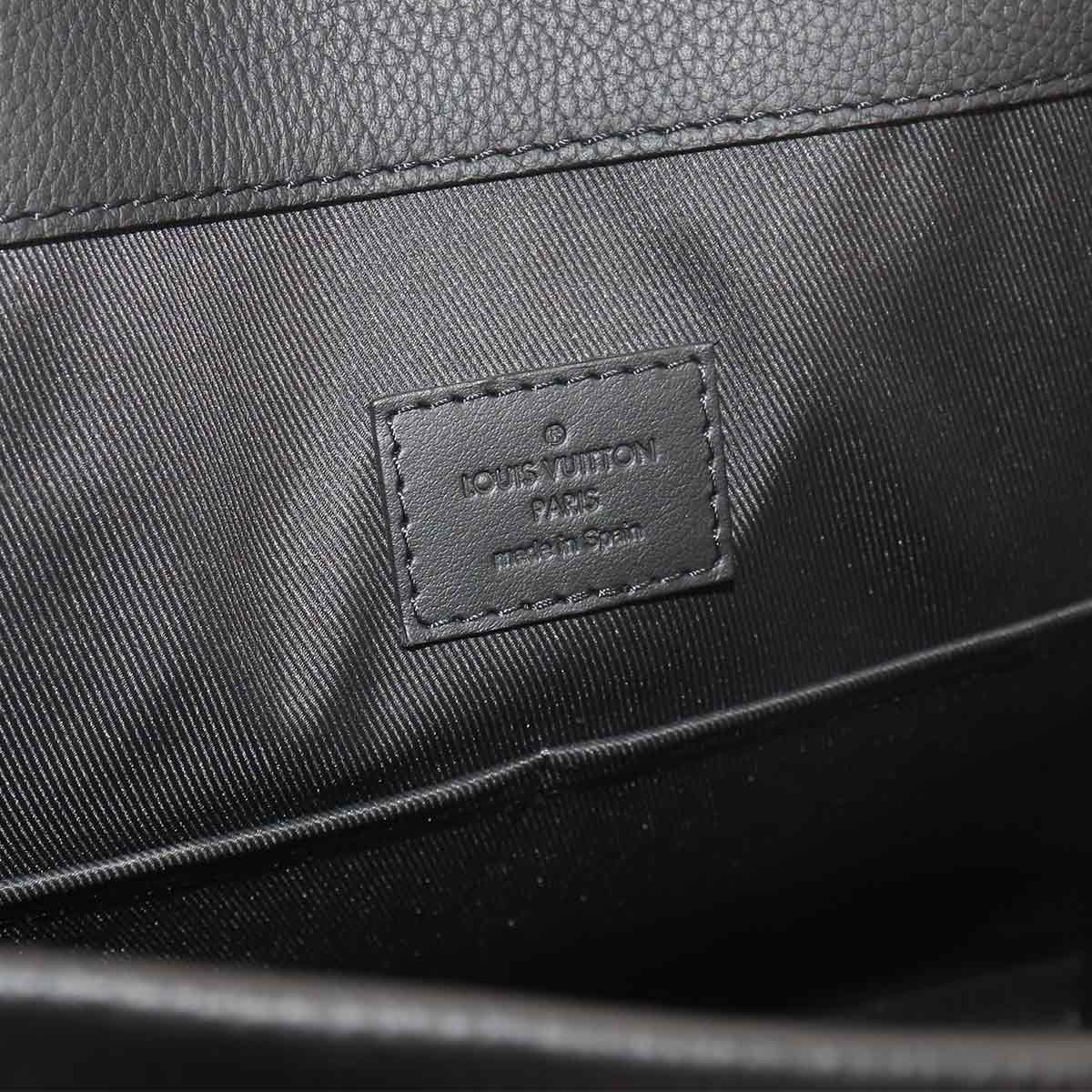 Aerogram Takeoff Tote Bag Leather Black M57308 LV Purse
