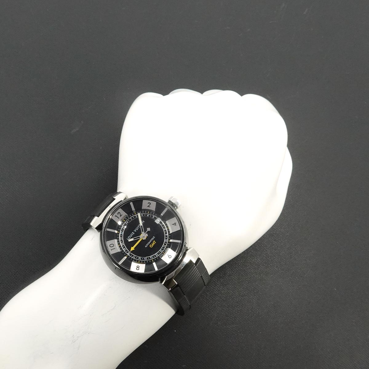 Tambour In Black GMT Q113K Automatic Mens Watch