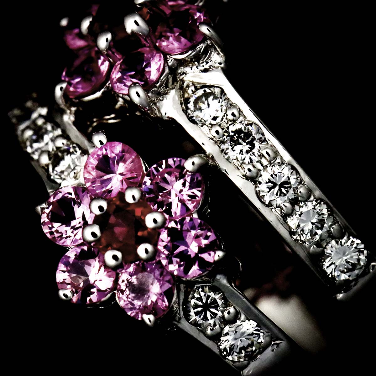 Sapphire 0.78ct Diamond 0.34ct Ruby Ring 18K WG 5.25(US)