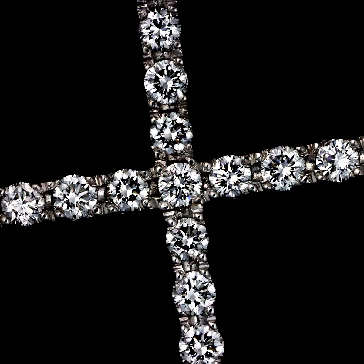 Cross Motif Diamond 0.65ct Necklace 18K White Gold 750
