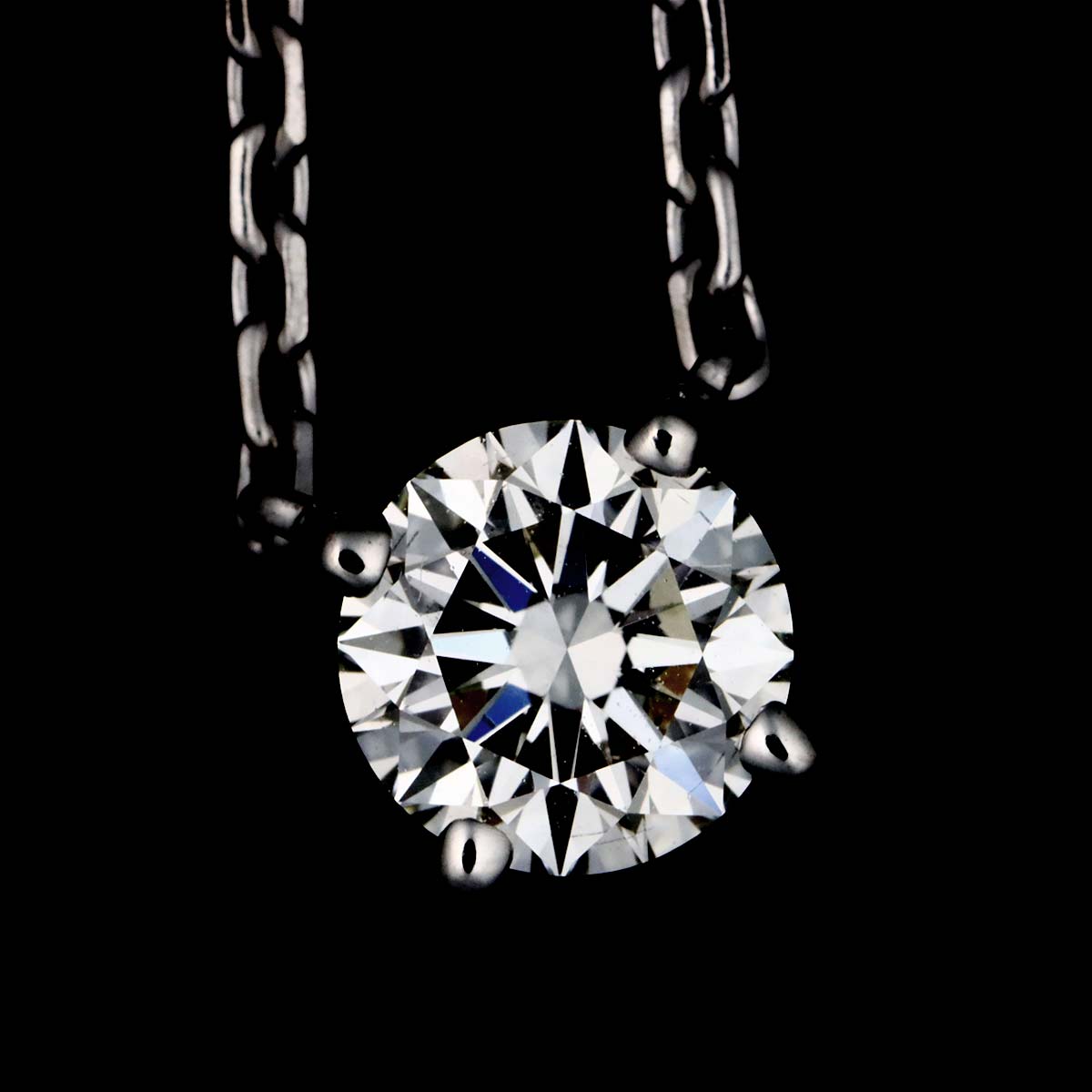 Solitaire Diamond 0.85ct H/VVS2/3EX Necklace 18K WG 750
