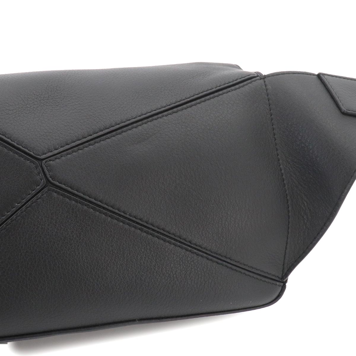 Pazzle Edge Small BumBag Leather Black B510P35X09 Crossbody Bag