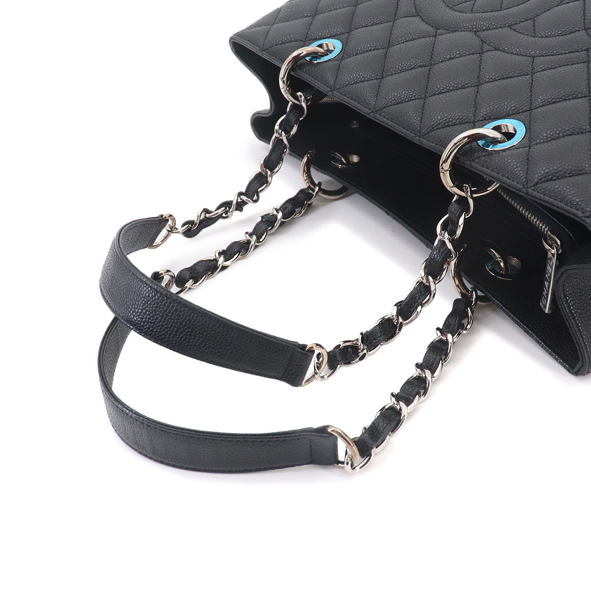 Matelasse Grand Shopping Tote Bag Leather Black GST A50995
