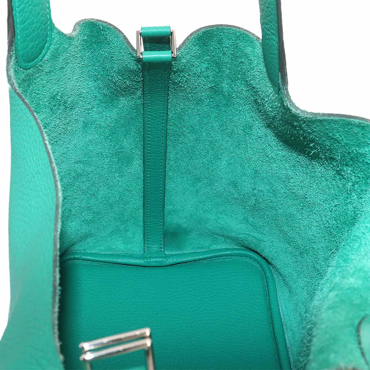 Picotin Lock MM Hand Bag Taurillon Clemence Vert Verone