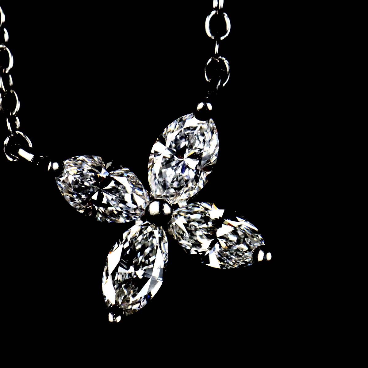 Victoria Small Diamond Necklace Platinum