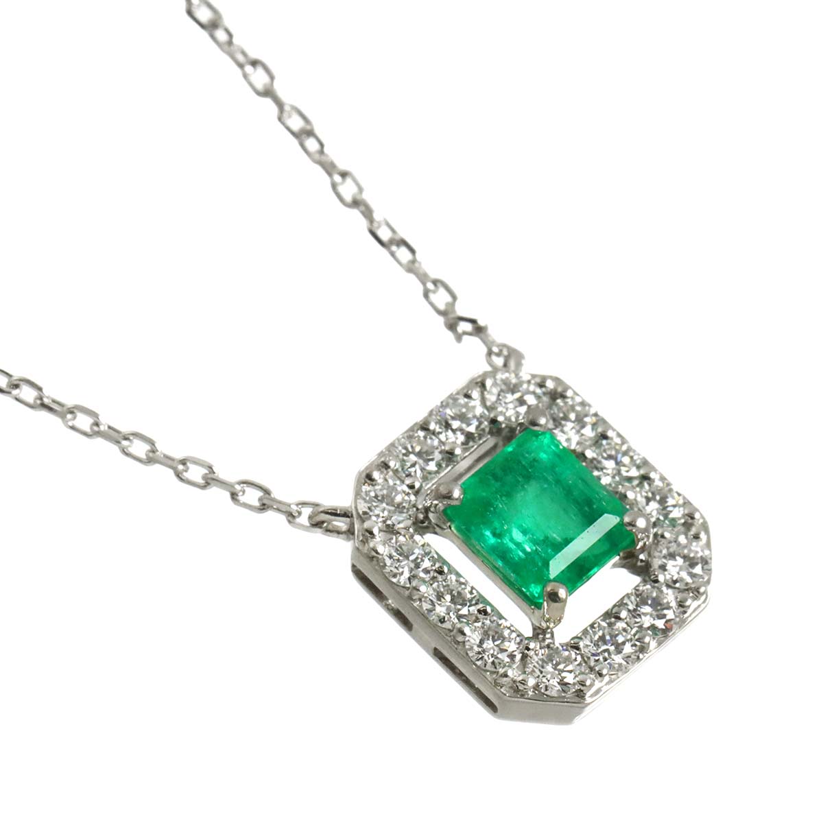 Emerald Diamond 0.28ct Necklace Platinum