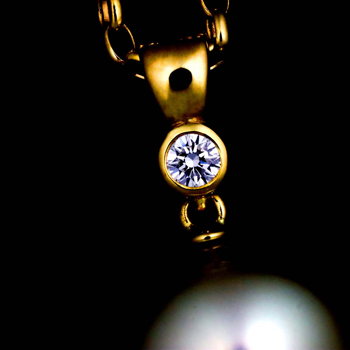 South Sea pearl 11.5mm Diamond Necklace 18K YG 750