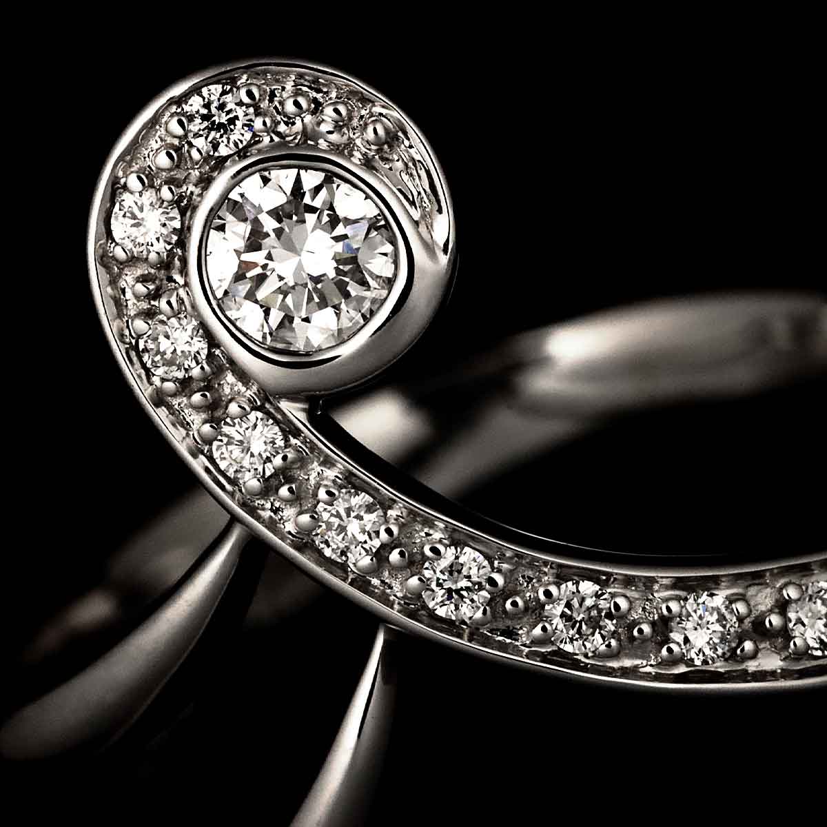 Diamond 0.11ct/0.07ct Ring 18K WG size6-6.25(US)