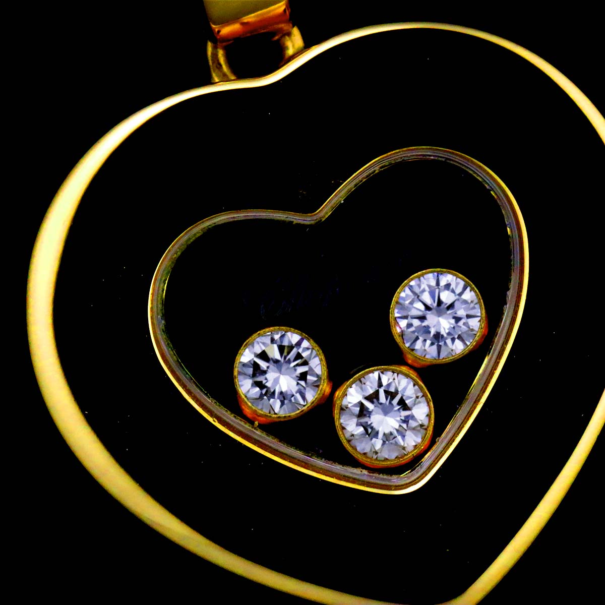 Happy Diamond Heart Necklace 18K Yellow Gold 750