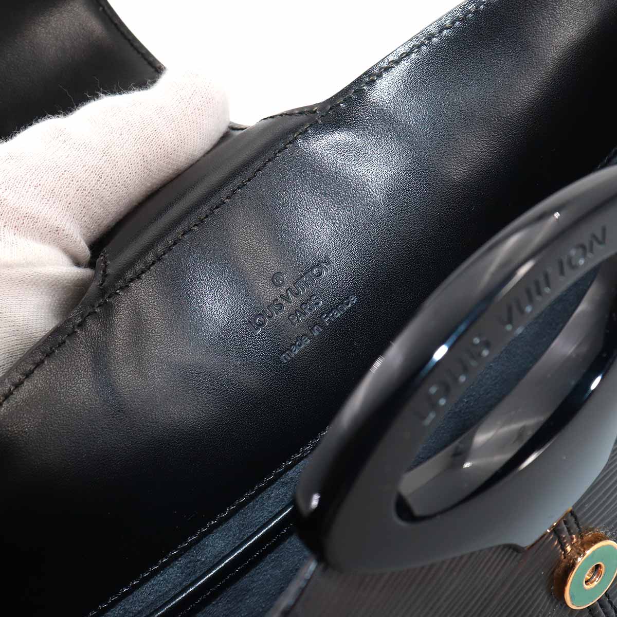 Epi Lively Shoulder Bag Leather Noir M52162 Purse