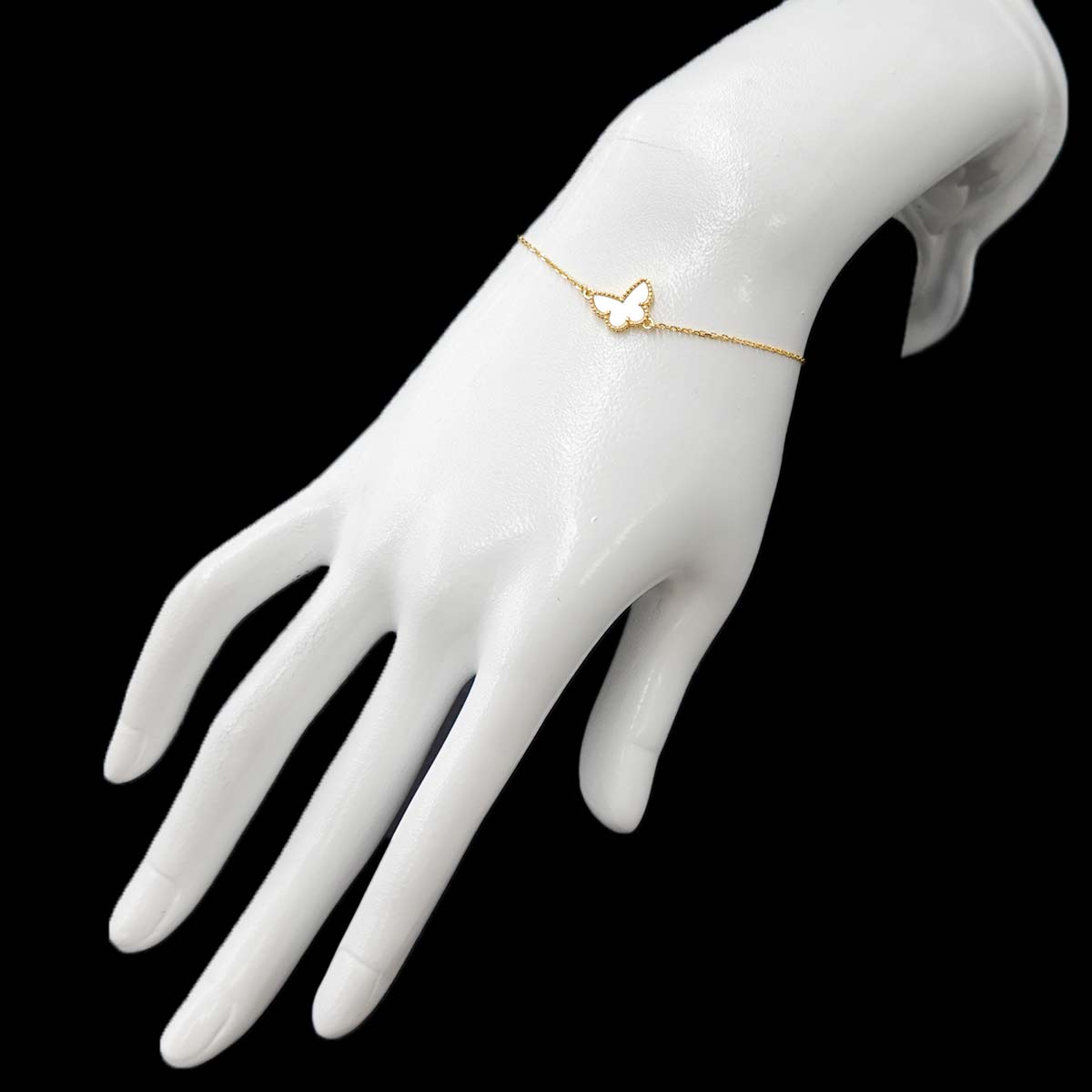 Sweet Papillon Mother of Pearl MOP Bracelet 18K YG 750