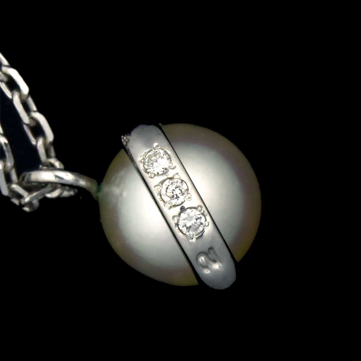 Akoya Pearl 6.5mm Diamond Necklace 18K White Gold 750